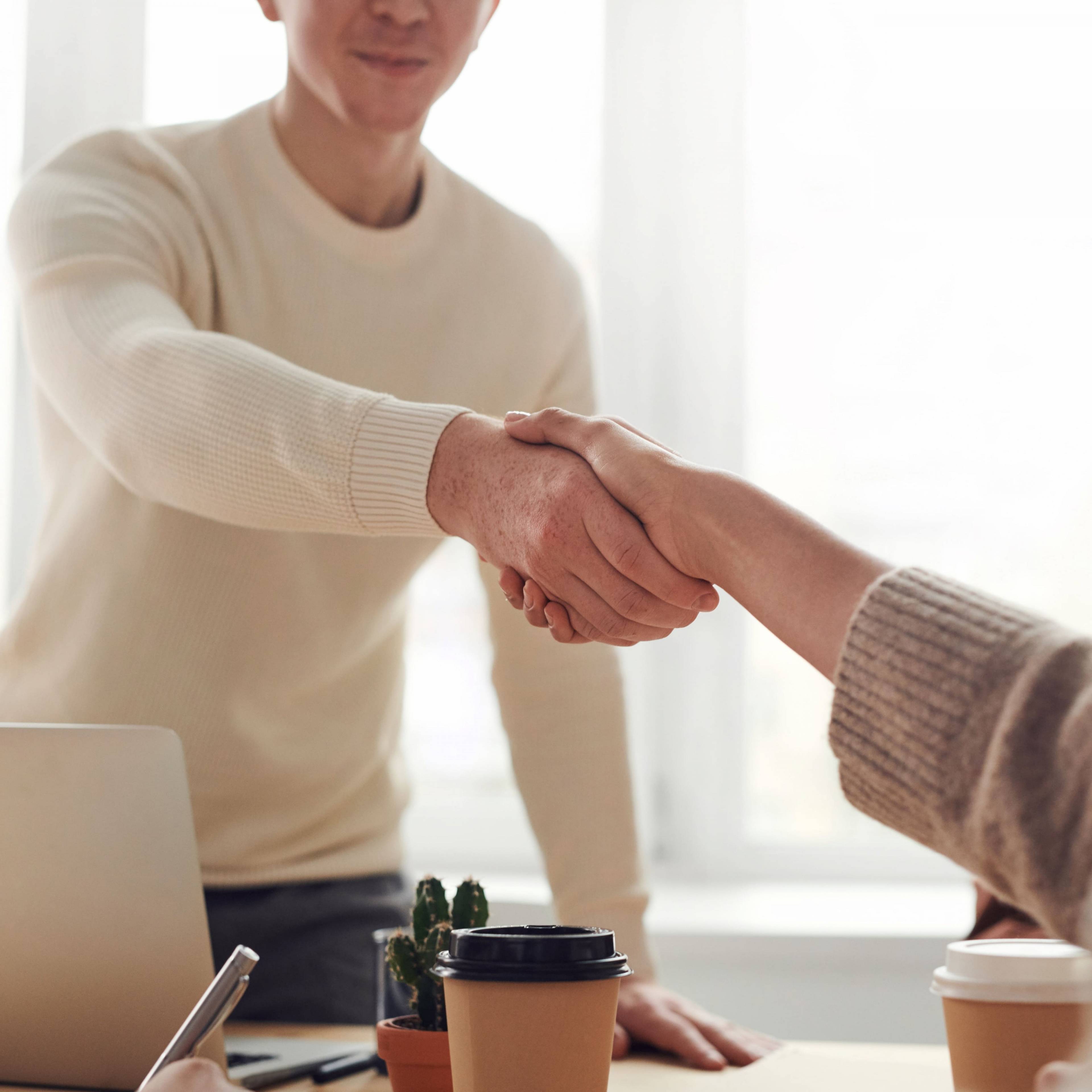 handshake-2